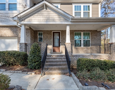 3828 Hickory Manor Drive - Photo Thumbnail 5