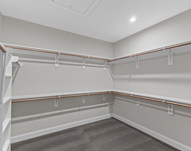 3828 Hickory Manor Drive - Photo Thumbnail 35
