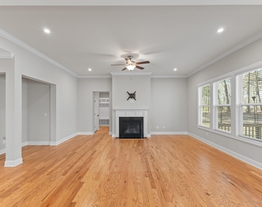 3828 Hickory Manor Drive - Photo Thumbnail 17