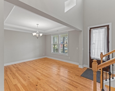 3828 Hickory Manor Drive - Photo Thumbnail 7
