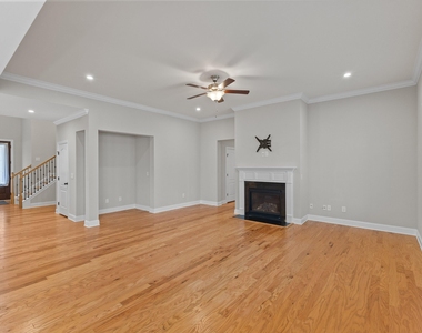3828 Hickory Manor Drive - Photo Thumbnail 18