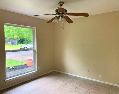 4905 Richmond Ave - Photo Thumbnail 11