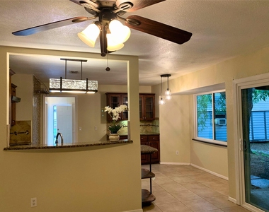 4905 Richmond Ave - Photo Thumbnail 5