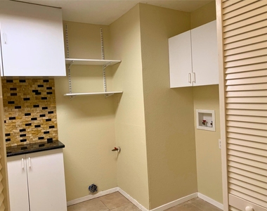 4905 Richmond Ave - Photo Thumbnail 15
