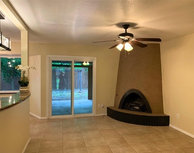 4905 Richmond Ave - Photo Thumbnail 3