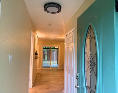 4905 Richmond Ave - Photo Thumbnail 2