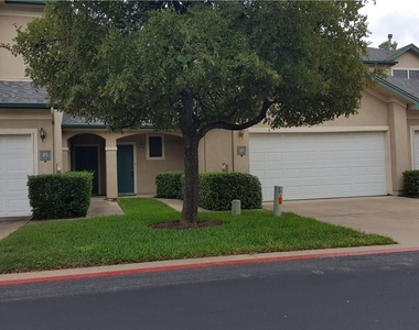 2100 Pipers Field Dr - Photo Thumbnail 24