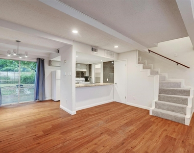1302 E Saint Johns Ave - Photo Thumbnail 5