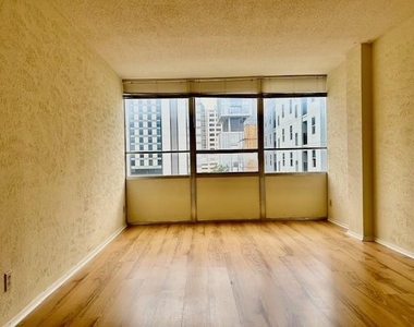 1800 Lavaca St - Photo Thumbnail 1