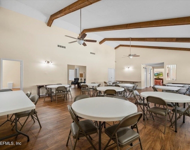 8140 Sutton Place - Photo Thumbnail 32