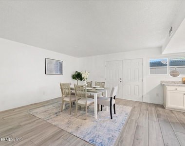 8140 Sutton Place - Photo Thumbnail 6