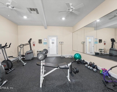 8140 Sutton Place - Photo Thumbnail 45