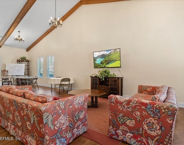8140 Sutton Place - Photo Thumbnail 36