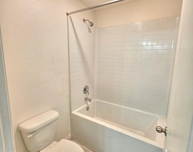 734 Bent Baum Road - Photo Thumbnail 22