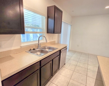 734 Bent Baum Road - Photo Thumbnail 7
