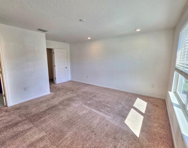 734 Bent Baum Road - Photo Thumbnail 12