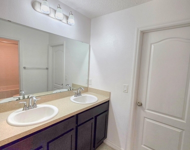 734 Bent Baum Road - Photo Thumbnail 23