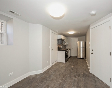 5021 S Indiana Avenue - Photo Thumbnail 1