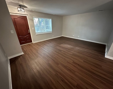 6457 S Kenwood Avenue - Photo Thumbnail 13
