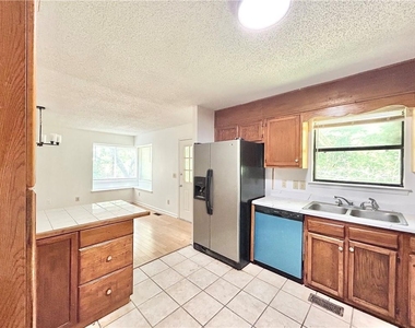 5339 Highway 5 - Photo Thumbnail 4