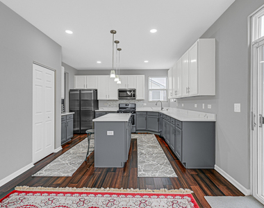 5103 Gardiner Glenn Drive - Photo Thumbnail 4