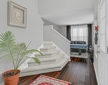5103 Gardiner Glenn Drive - Photo Thumbnail 2