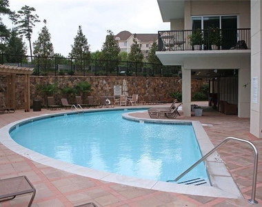 4561 Olde Perimeter Way Ne - Photo Thumbnail 26