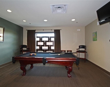 4561 Olde Perimeter Way Ne - Photo Thumbnail 22