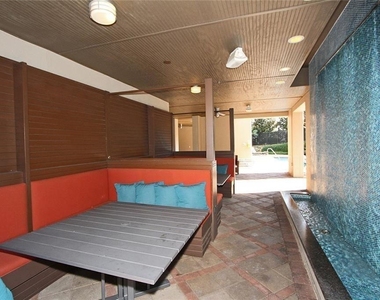 4561 Olde Perimeter Way Ne - Photo Thumbnail 31