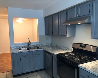 9456 Cypress Lane - Photo Thumbnail 8