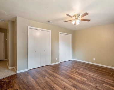 3534 Midwest Drive - Photo Thumbnail 17