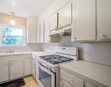 3534 Midwest Drive - Photo Thumbnail 13