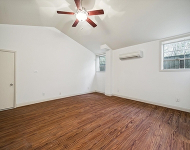 1909 W Lamar Street - Photo Thumbnail 27