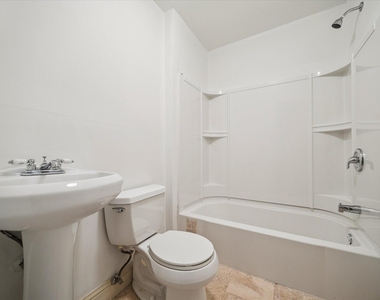 1909 W Lamar Street - Photo Thumbnail 28