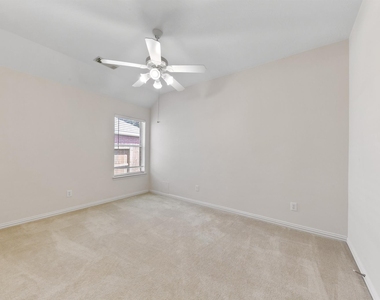 16027 Belleshire Lane - Photo Thumbnail 11