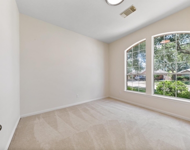 16027 Belleshire Lane - Photo Thumbnail 3