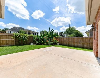 16027 Belleshire Lane - Photo Thumbnail 13
