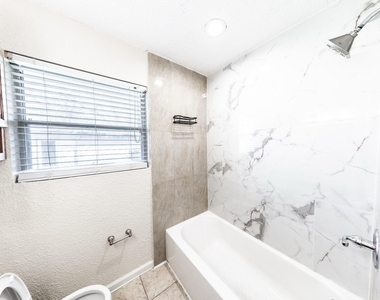4710 Glenmont Street - Photo Thumbnail 20
