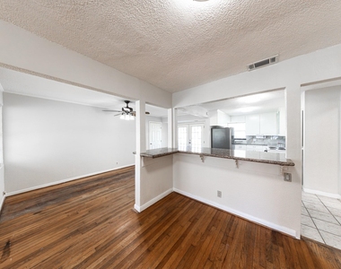 4710 Glenmont Street - Photo Thumbnail 5
