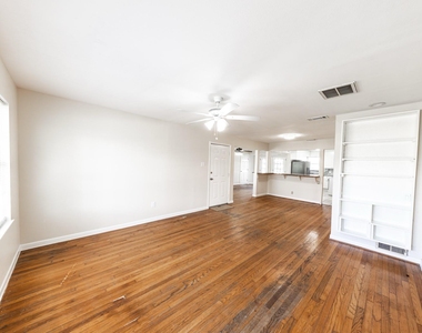 4710 Glenmont Street - Photo Thumbnail 4