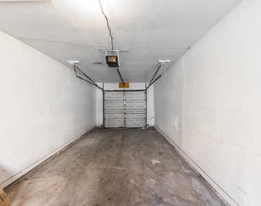 4710 Glenmont Street - Photo Thumbnail 23