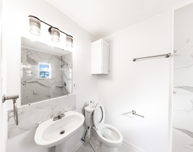 4710 Glenmont Street - Photo Thumbnail 14
