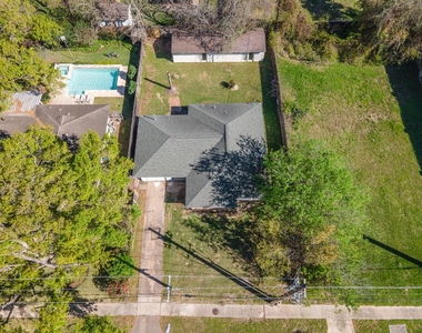4710 Glenmont Street - Photo Thumbnail 28