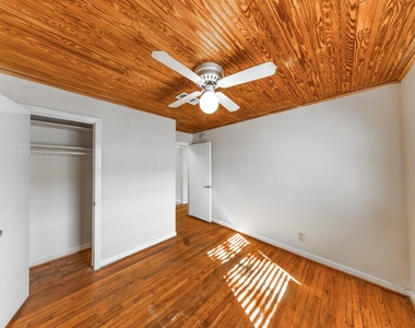 4710 Glenmont Street - Photo Thumbnail 18