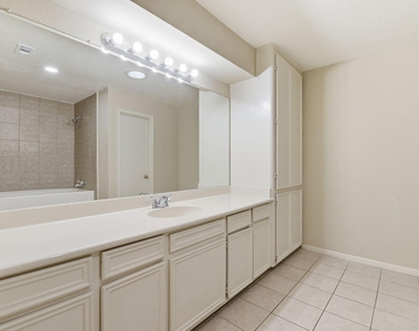 9052 Zapata Way - Photo Thumbnail 27