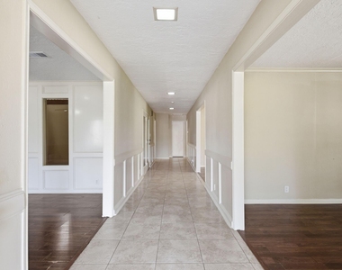 9052 Zapata Way - Photo Thumbnail 8