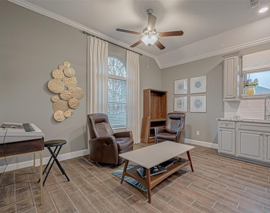 29514 Highland Manor Court - Photo Thumbnail 2