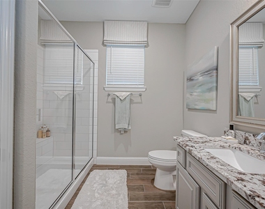 29514 Highland Manor Court - Photo Thumbnail 10
