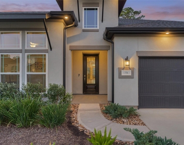 1716 Encino Boulevard - Photo Thumbnail 4
