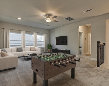 1716 Encino Boulevard - Photo Thumbnail 38